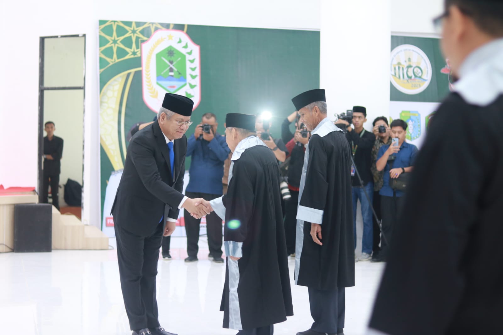 Sekda Kalbar Lantik 111 Dewan Hakim MTQ XXXIII di Putussibau